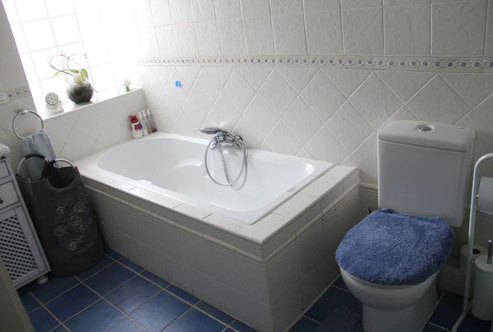 Image No.20-3 Bed Villa for sale