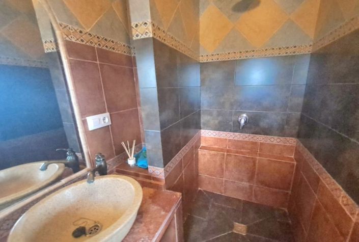 Image No.40-Maison de campagne de 7 chambres à vendre à Jaen