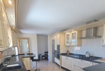 12300c426e92c6364257a8f0fc816c6306338