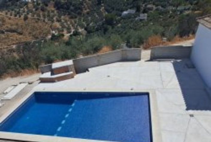 Image No.7-Villa / Détaché de 6 chambres à vendre à Iznájar