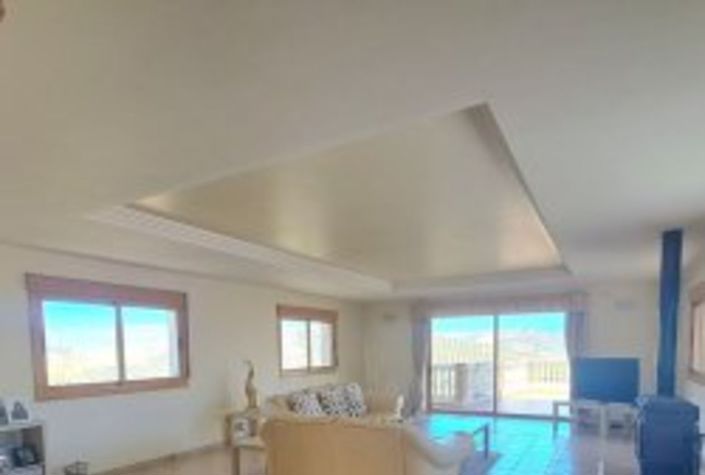 Image No.9-Villa / Détaché de 6 chambres à vendre à Iznájar