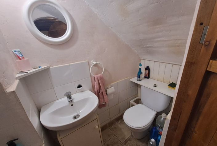 Image No.14-5 Bed Townhouse for sale