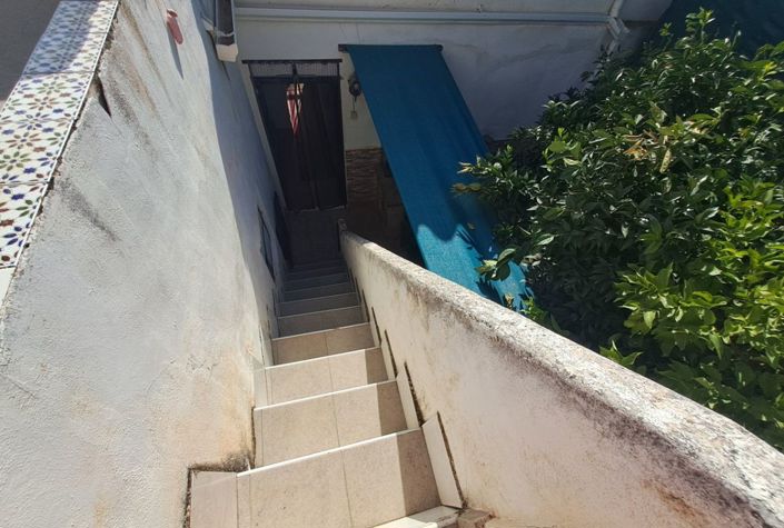 Image No.34-5 Bed Townhouse for sale