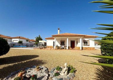 200667ac890beaa5169a435c76b4f32f58871