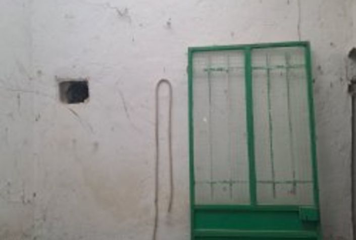 Image No.12-5 Bed Townhouse for sale