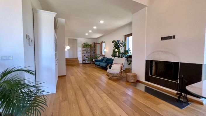 Image No.8-5 Bed House/Villa for sale