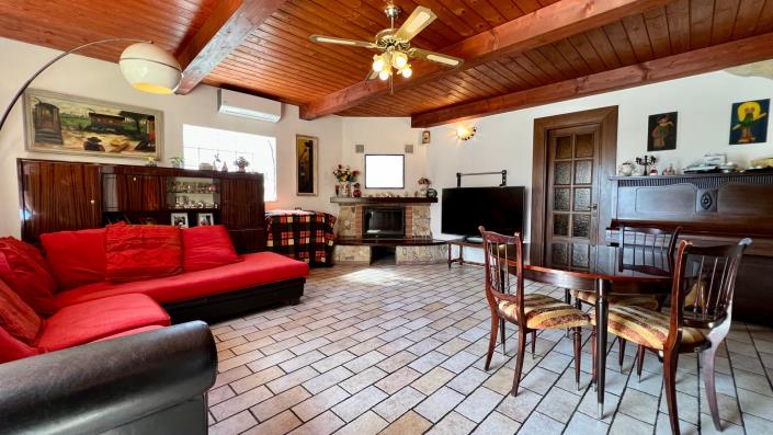 Image No.19-Maison de 6 chambres à vendre à Latina