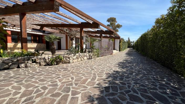 Image No.24-Maison de 6 chambres à vendre à Latina