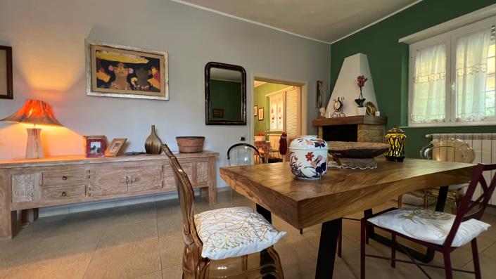 Image No.9-Maison de village de 4 chambres à vendre à Sutri