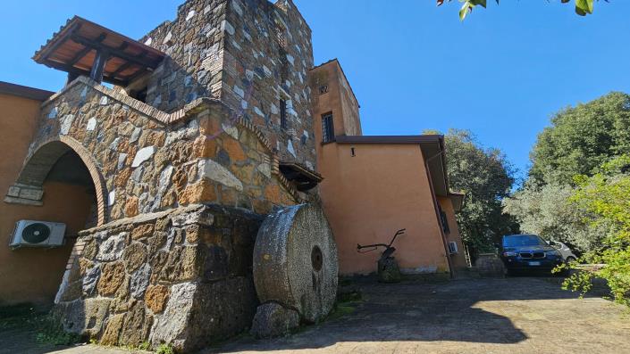 Image No.36-Villa de 5 chambres à vendre à Rieti
