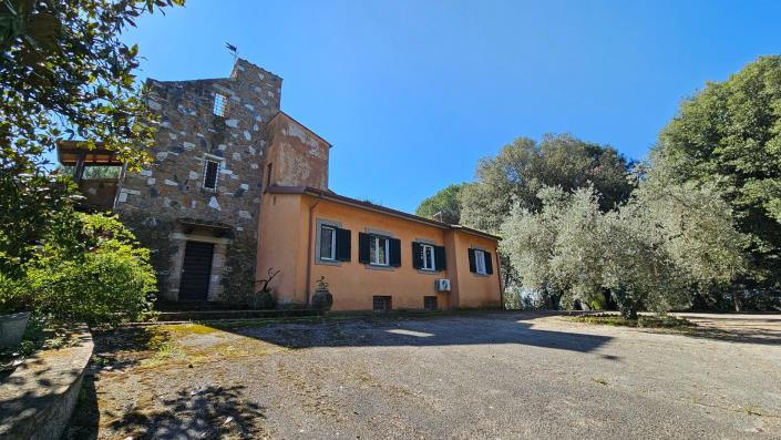 Image No.37-Villa de 5 chambres à vendre à Rieti