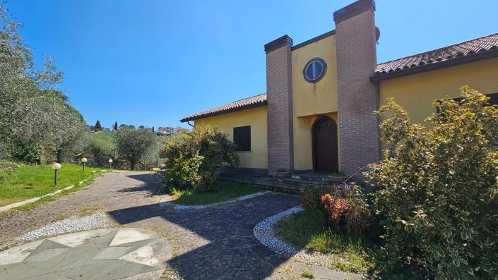 Image No.5-4 Bed Villa for sale