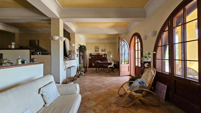 Image No.18-4 Bed Villa for sale