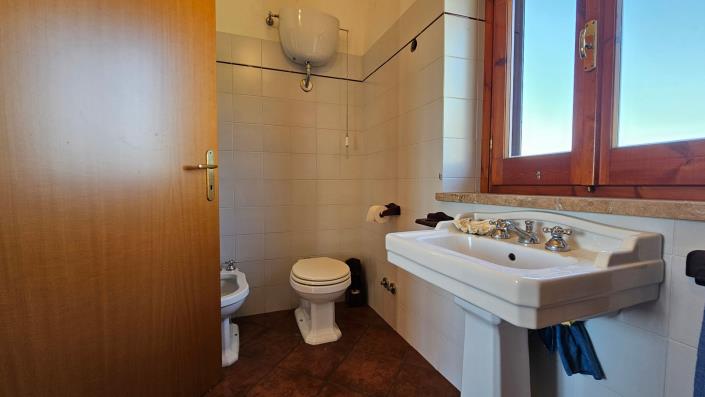 Image No.15-Maison de campagne de 3 chambres à vendre à Rieti