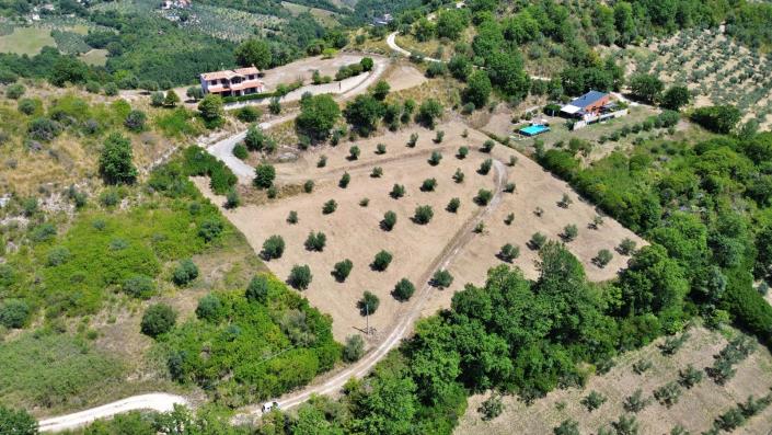 Image No.20-Maison de campagne de 3 chambres à vendre à Rieti