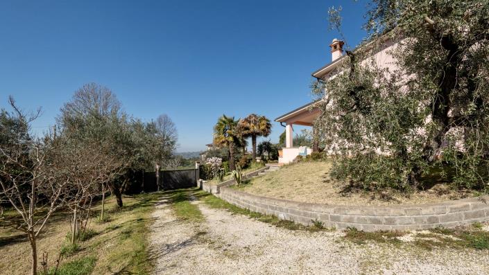 Image No.15-Maison de 3 chambres à vendre à Rieti