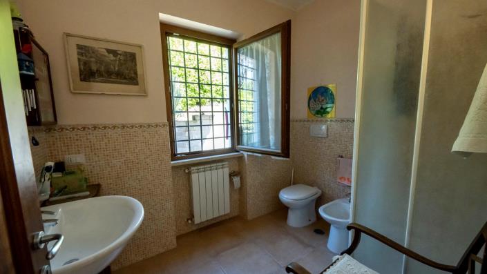 Image No.11-Maison de 3 chambres à vendre à Rieti