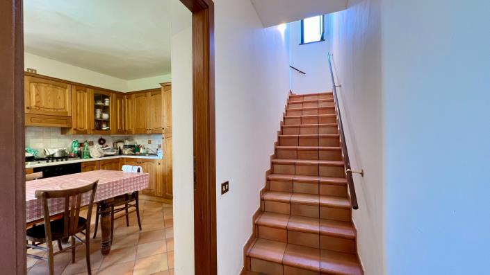 Image No.11-Maison de campagne de 4 chambres à vendre à Capranica