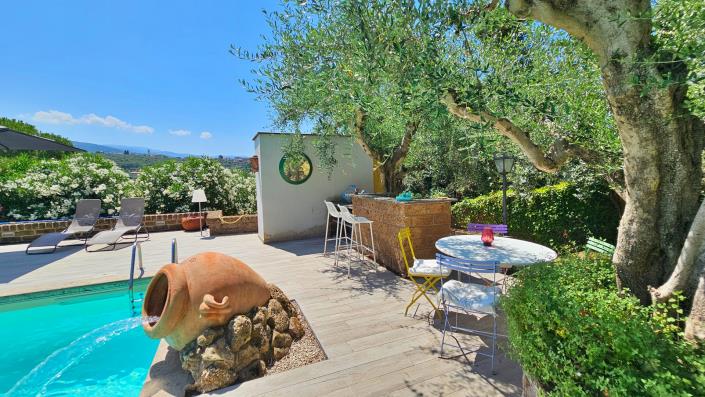 Image No.37-5 Bed Country Property for sale