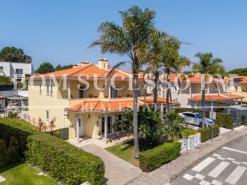 idc83da501-0000-0500-0000-000016856210