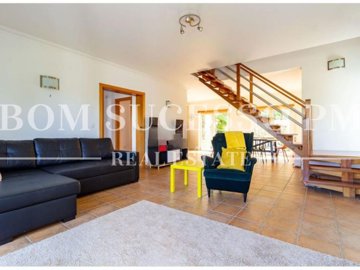 idbf59a801-0000-0500-0000-000016b90571