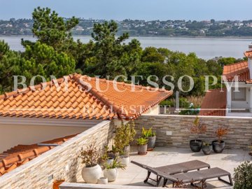 id2ac8a901-0000-0500-0000-00001707739f