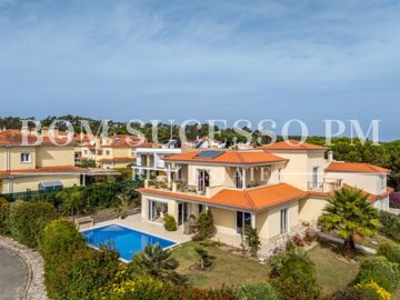 id2ac8a901-0000-0500-0000-00001707739e