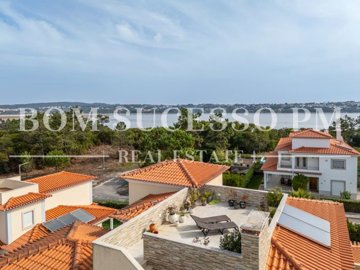 id2ac8a901-0000-0500-0000-00001707739a