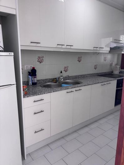 Image No.20-2 Bed Apartment for sale