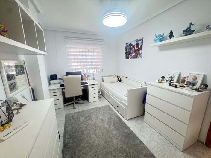 Image No.15-Villa de 4 chambres à vendre à Villamartin