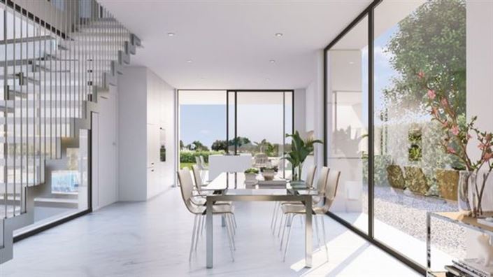 Image No.5-4 Bed Villa for sale