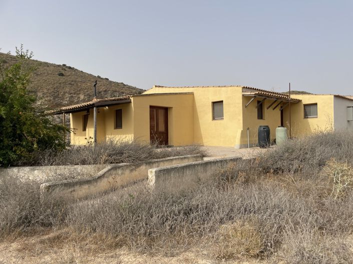 Image No.9-Maison de campagne de 6 chambres à vendre à La Pinilla