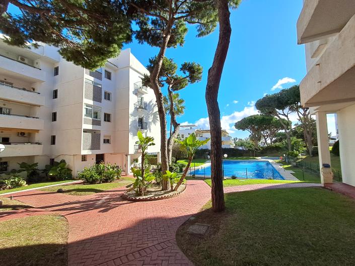 Image No.30-3 Bed Apartment for sale