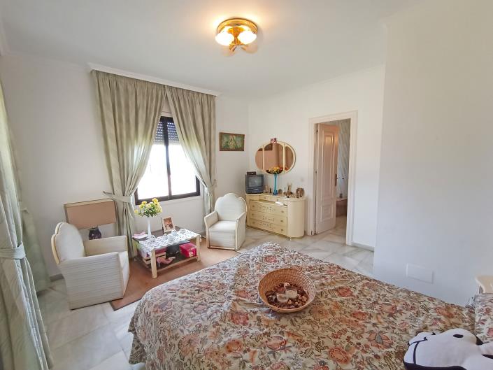 Image No.8-Villa / Détaché de 6 chambres à vendre à Cancelada