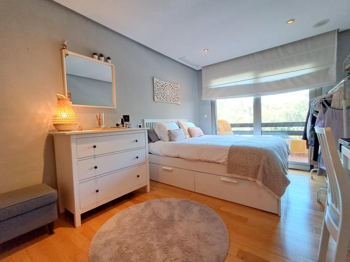 Image No.27-3 Bed Townhouse for sale