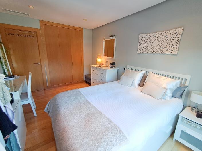 Image No.29-3 Bed Townhouse for sale