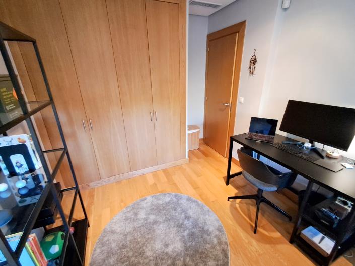 Image No.41-3 Bed Townhouse for sale