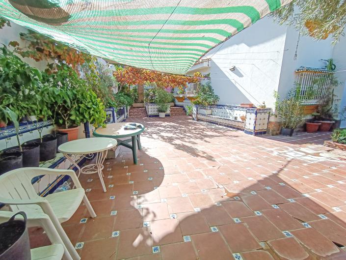 Image No.25-6 Bed Villa / Detached for sale