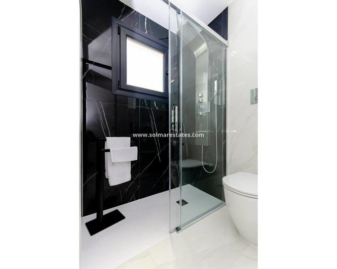 Image No.34-3 Bed Villa for sale