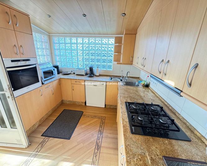 Image No.16-3 Bed Villa for sale