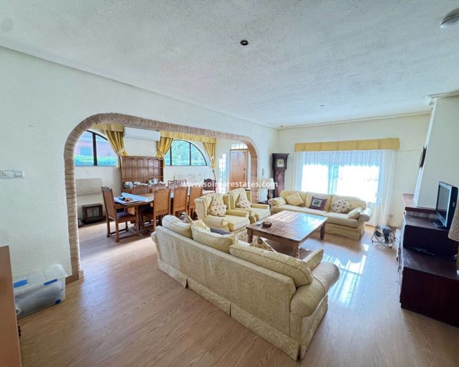 Image No.6-3 Bed Villa for sale