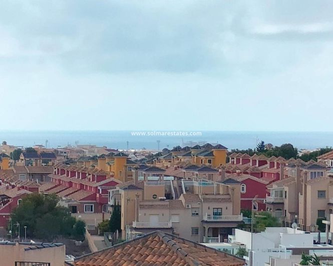 Image No.10-2 Bed Townhouse for sale