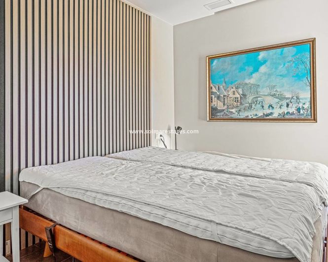 Image No.12-4 Bed Apartment for sale