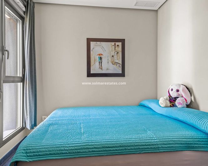 Image No.18-4 Bed Apartment for sale