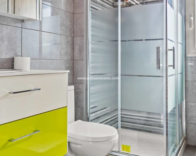 Image No.20-4 Bed Apartment for sale