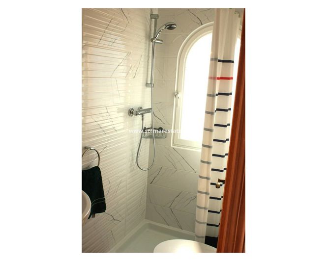 Image No.26-5 Bed Villa for sale