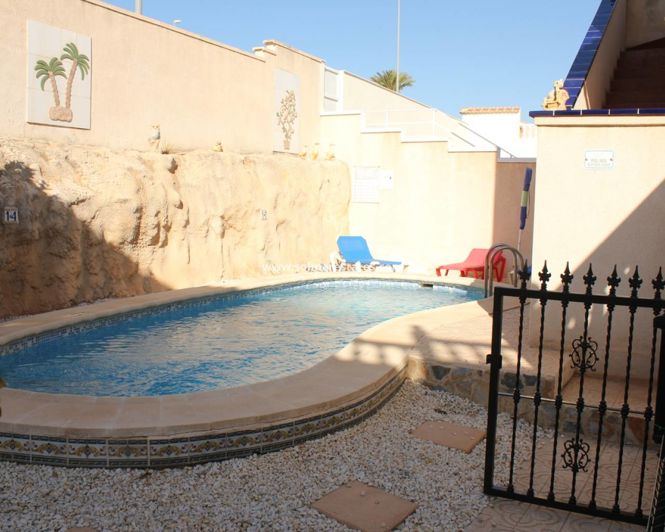 Image No.3-5 Bed Villa for sale