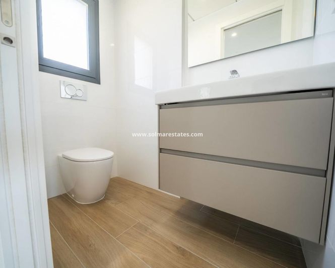 Image No.24-3 Bed Villa for sale