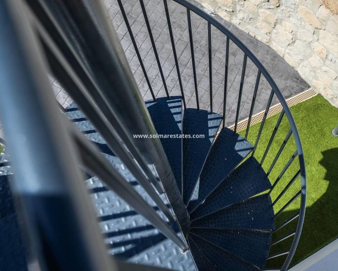 Image No.37-3 Bed Villa for sale