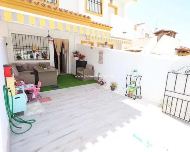 Image No.5-2 Bed Townhouse for sale